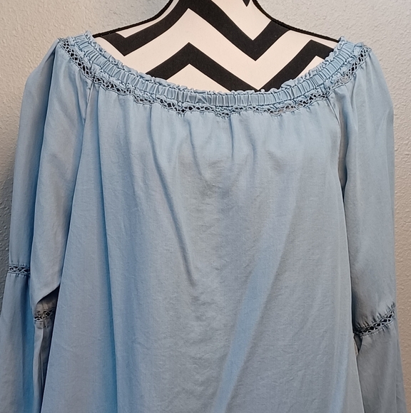 Soft Surroundings Boho Chambray Sz XL Off The Shoulder 3/4 Bell Sleeve Tunic Top - Picture 3 of 12